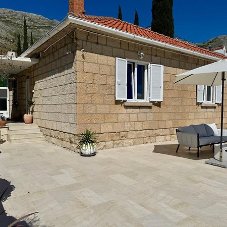 Holiday Home Lungo Mare Mlini Eksteriør bilde
