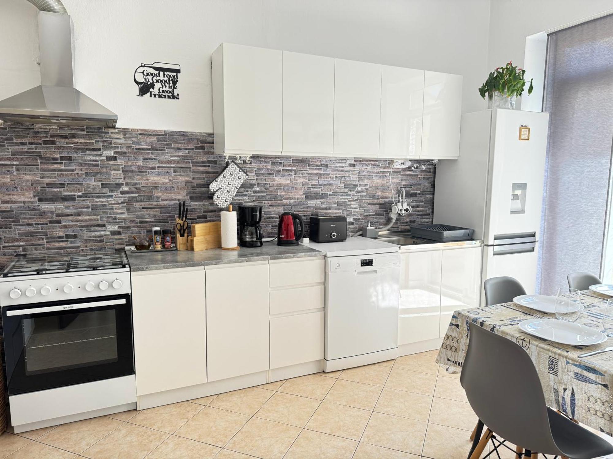 Holiday Home Lungo Mare Mlini Eksteriør bilde